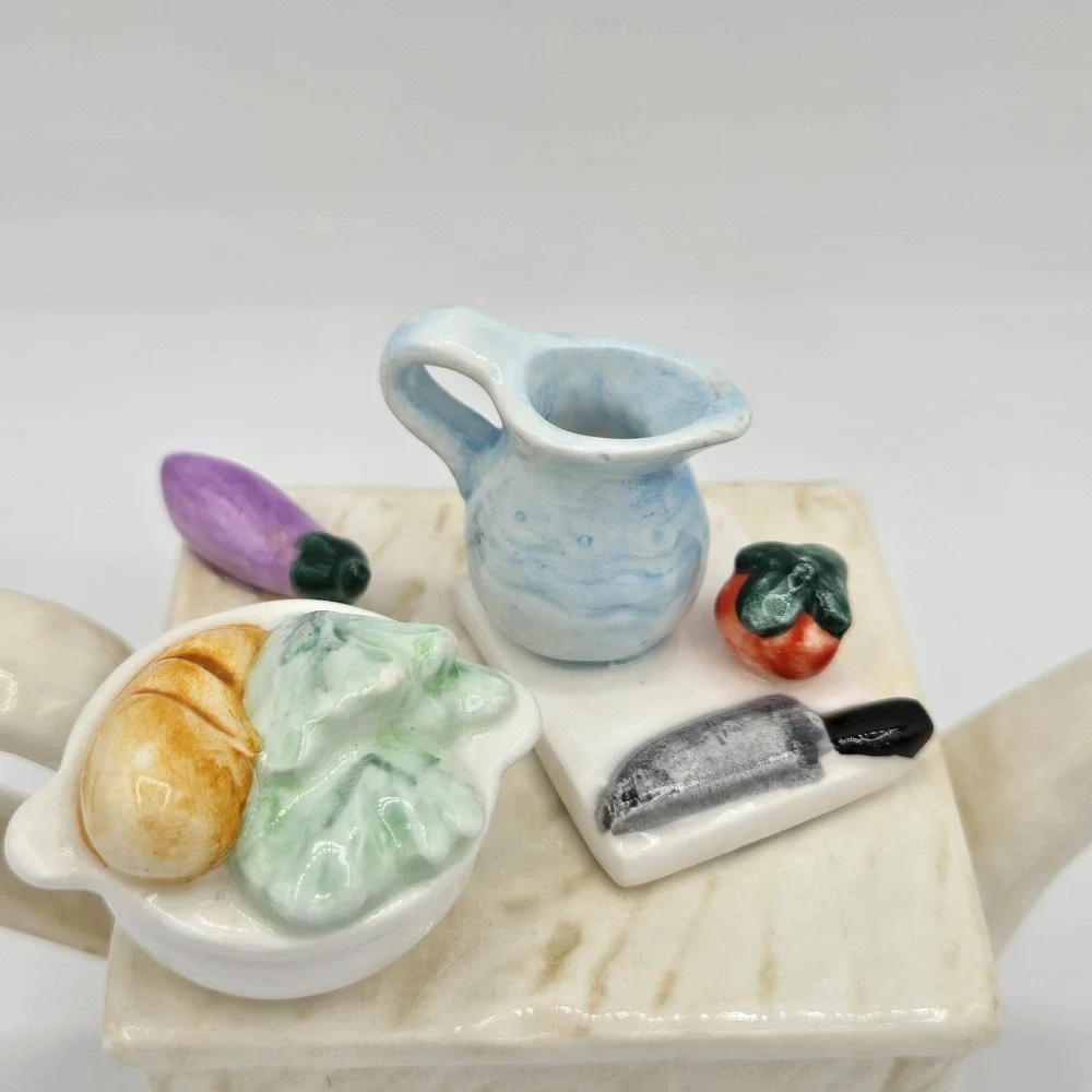 Delton Tiny Teapot Collectible Miniature‎ Porcelain Kitchen Island Vintage